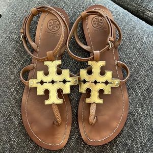 Tory Burch sandals ♥️